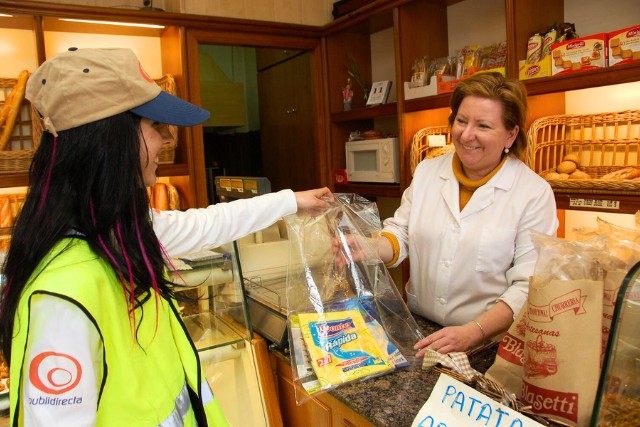 Sampling o reparto de muestras publicitarias en Ciudadela, Islas Baleares
